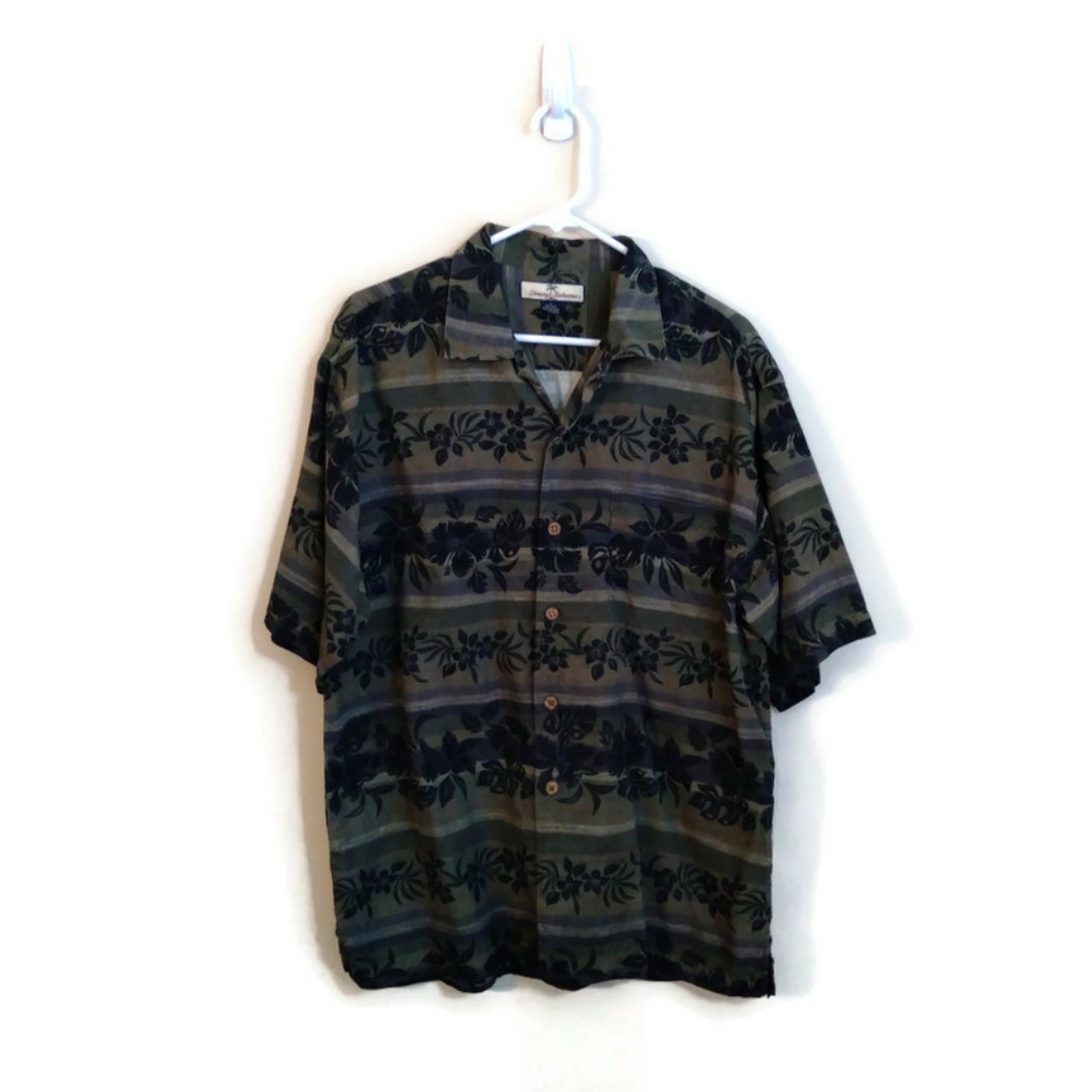 Tommy Bahama Relax Hawaiian All Over Print Casual Shirt Sz Medium 100% Silk